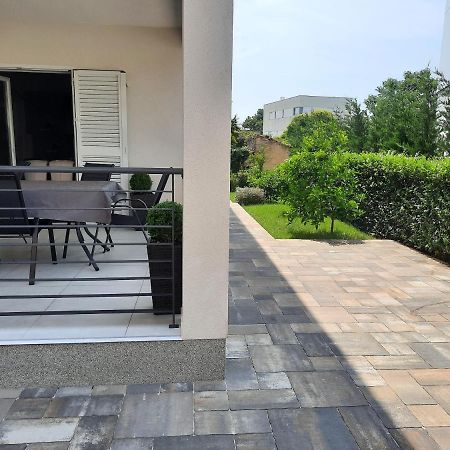 Holiday Home Bajlo Apartment With Three Bedrooms 扎达尔 外观 照片