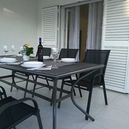 Holiday Home Bajlo Apartment With Three Bedrooms 扎达尔 外观 照片