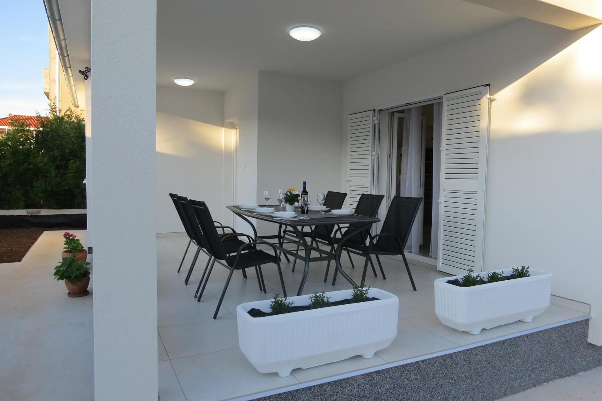 Holiday Home Bajlo Apartment With Three Bedrooms 扎达尔 外观 照片